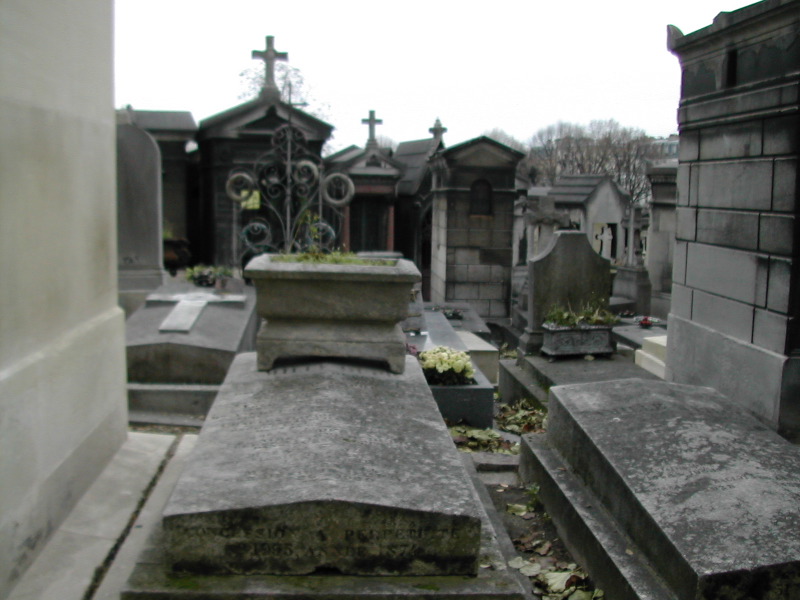 Graves at Pere La Chaise