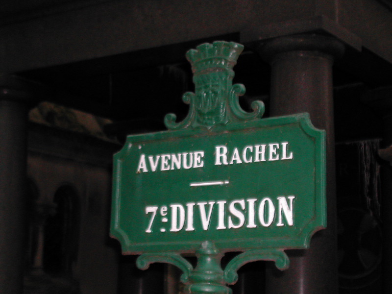 Avenue Rachel at Pere La Chaise
